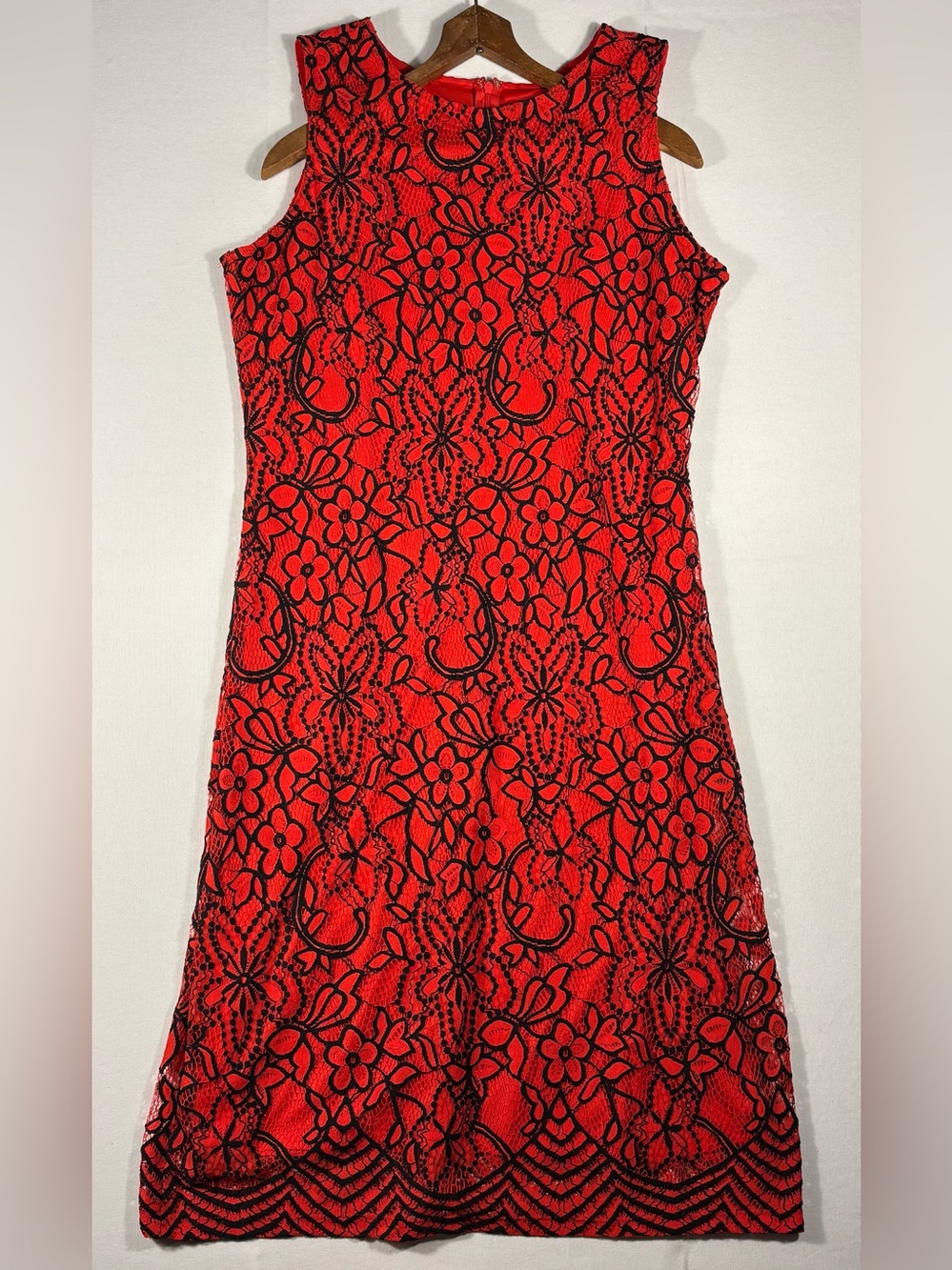 Sharagano Women’s 14 Red Sleeveless Dress with Black Lace Floral Overlay
